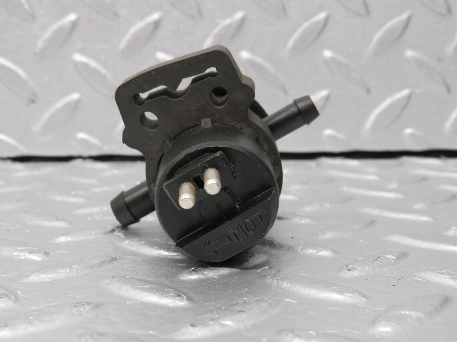 39715 Mercedes-Benz R129 320SL Coupe Fuel Regeneration Valve 0011409960