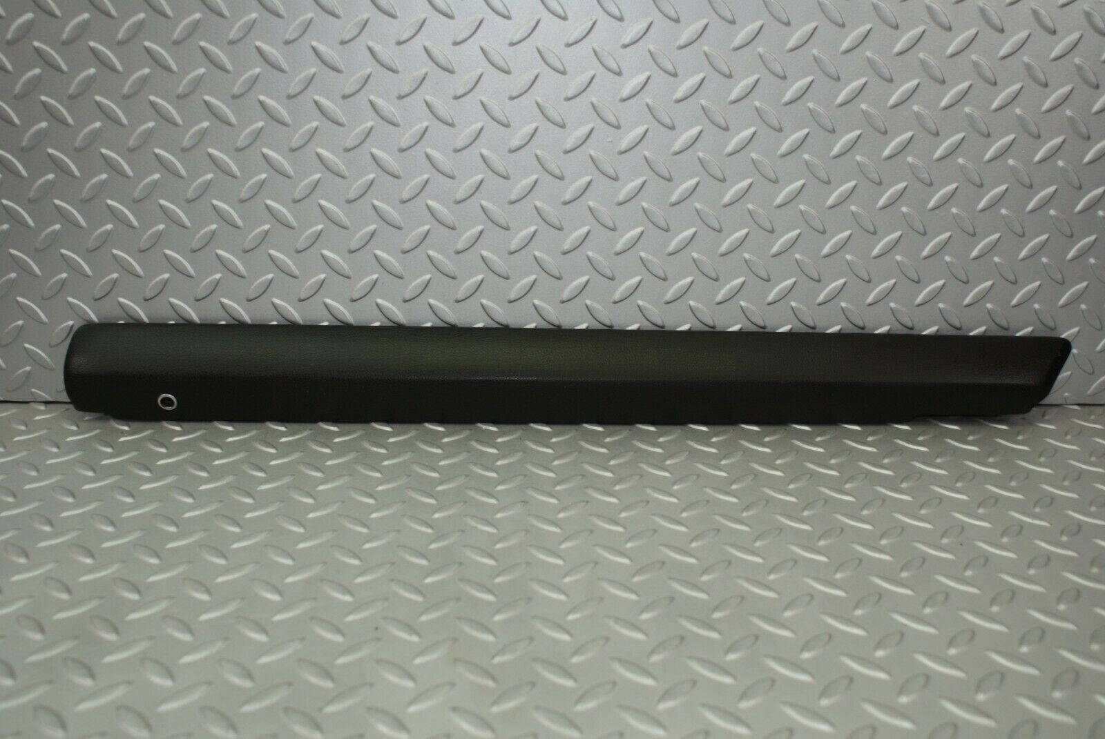 3112 Mercedes-Benz W115 220D Front Right Upper Door Panel Black