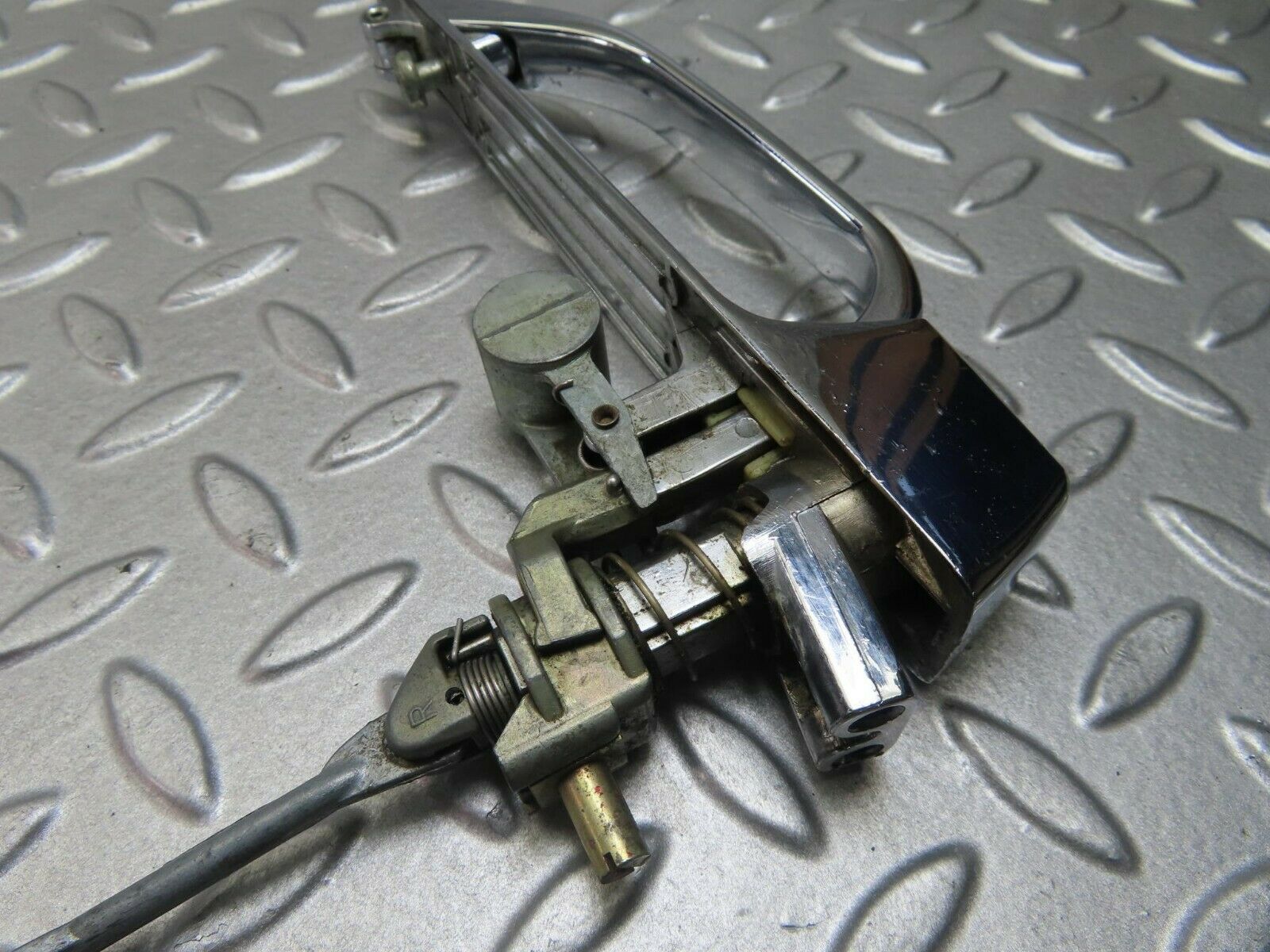 8757 Mercedes-Benz W116 Chrome Door Handle Front Right No Key 1167600159