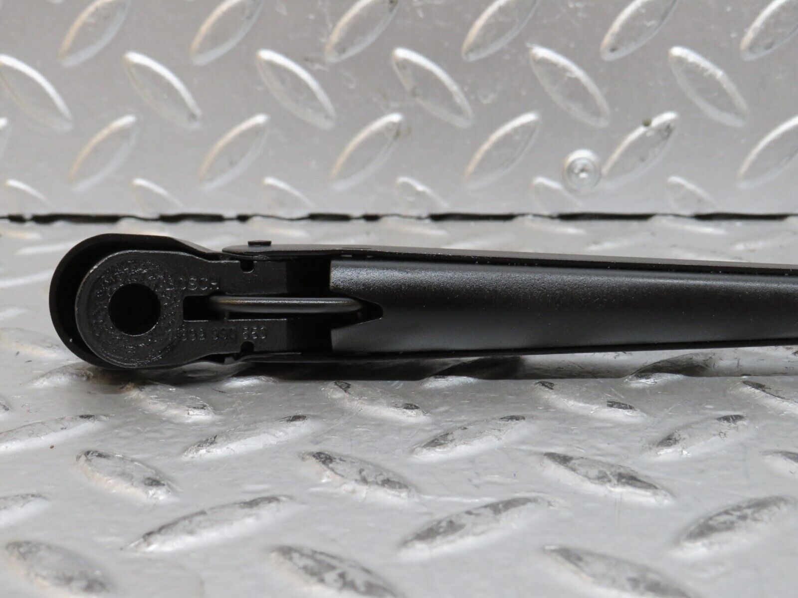 28381 Mercedes-Benz S123 240D Wagon Left Wiper Arm Bosch 3399990553