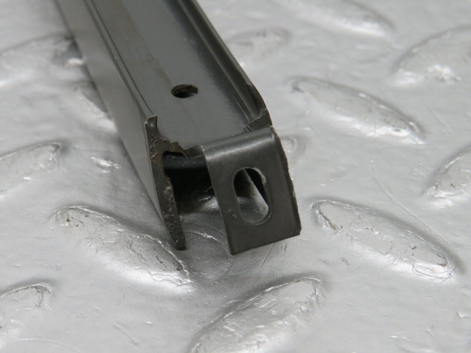 33770 Mercedes-Benz W201 190E 2.0L Rear Right Door Window Channel