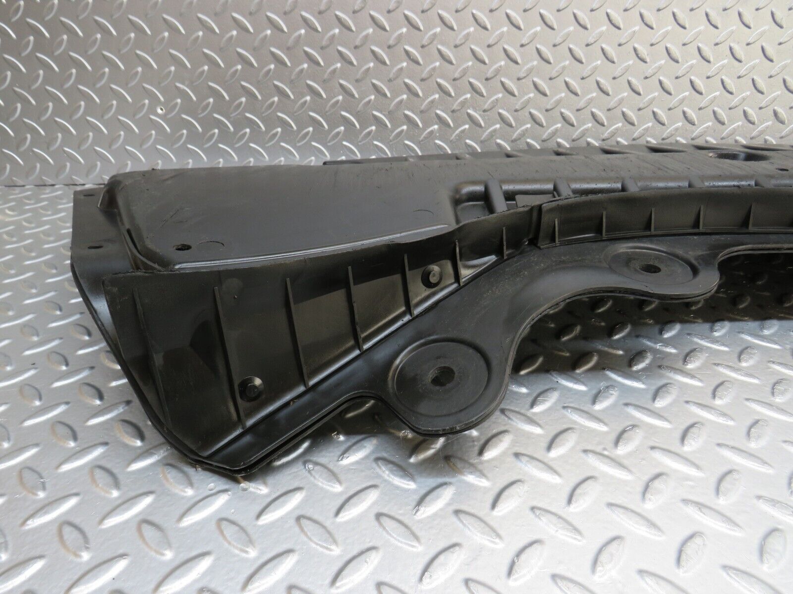 35123 Mercedes-Benz W221 Engine Bay Undertray Cover