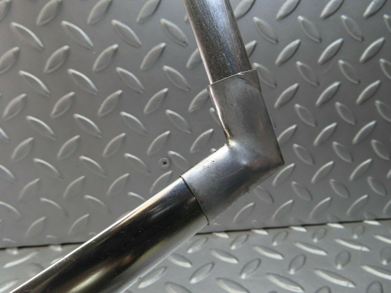 9851 Mercedes-Benz C123 280CE Coupe Front Windscreen Chrome Frame