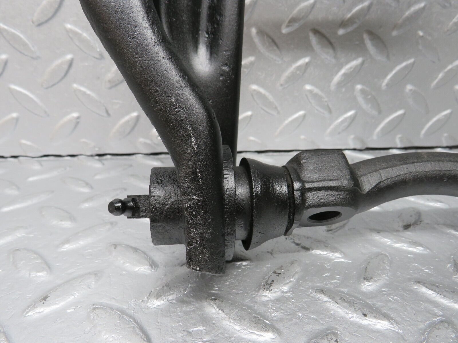 40387 Mercedes-Benz W110 230 Front Right Upper Control Arm