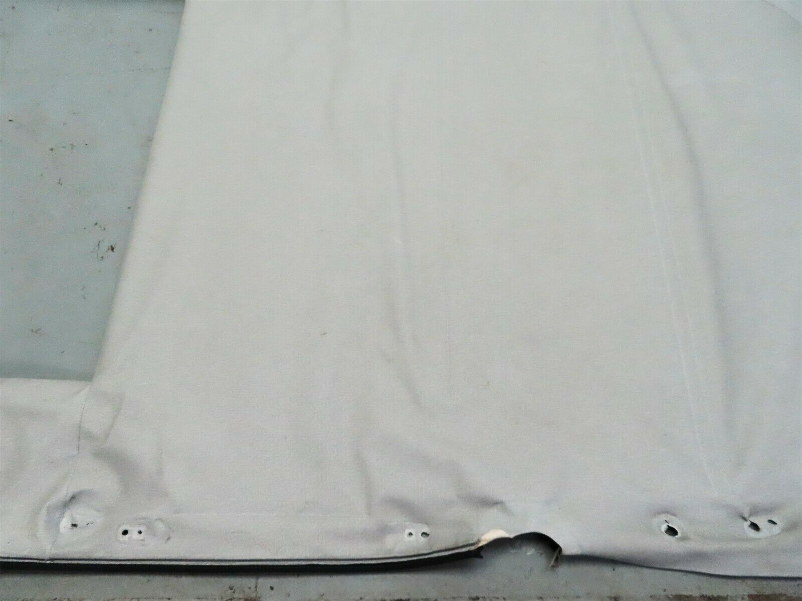 6720 Mercedes-Benz S124 E220 Wagon Roof Headlining