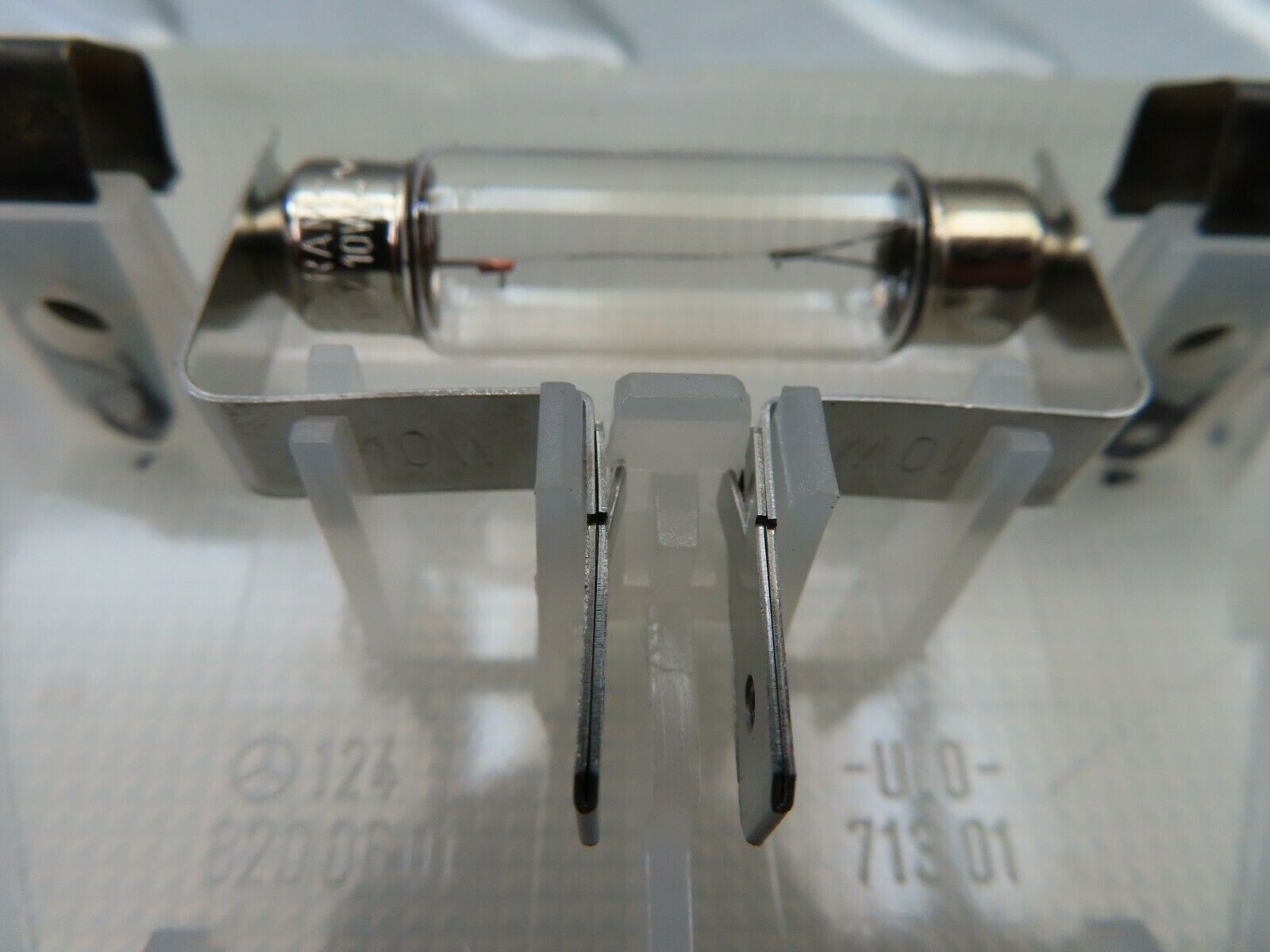 6459 Mercedes-Benz S124 E220 Wagon Rear Interior Dome Light 1248200601