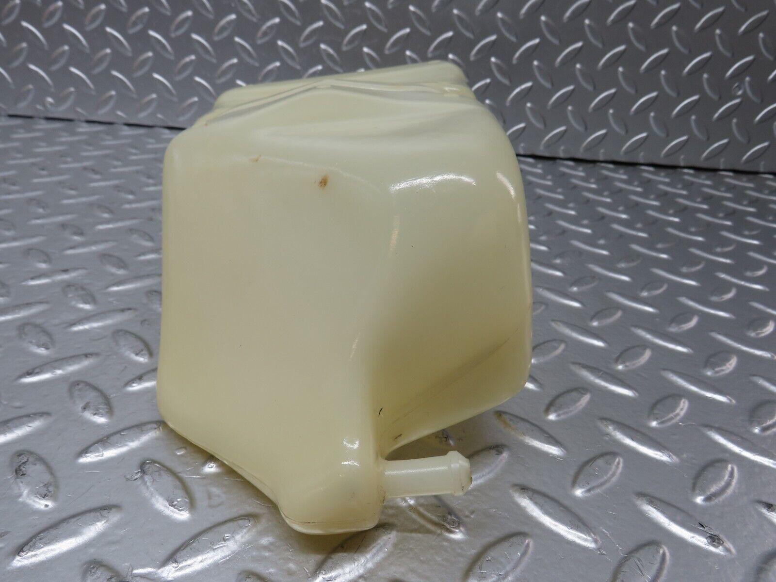 24875 Mercedes-Benz W140 S320 Hydraulic Suspension Fluid Reservoir 0009899103