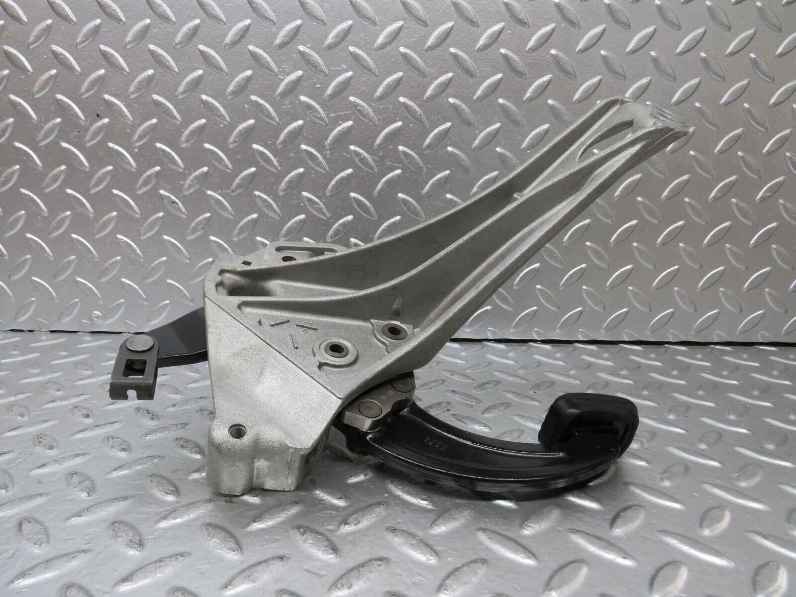 24857 Mercedes-Benz W140 S320 Parking Brake Pedal 1404270237