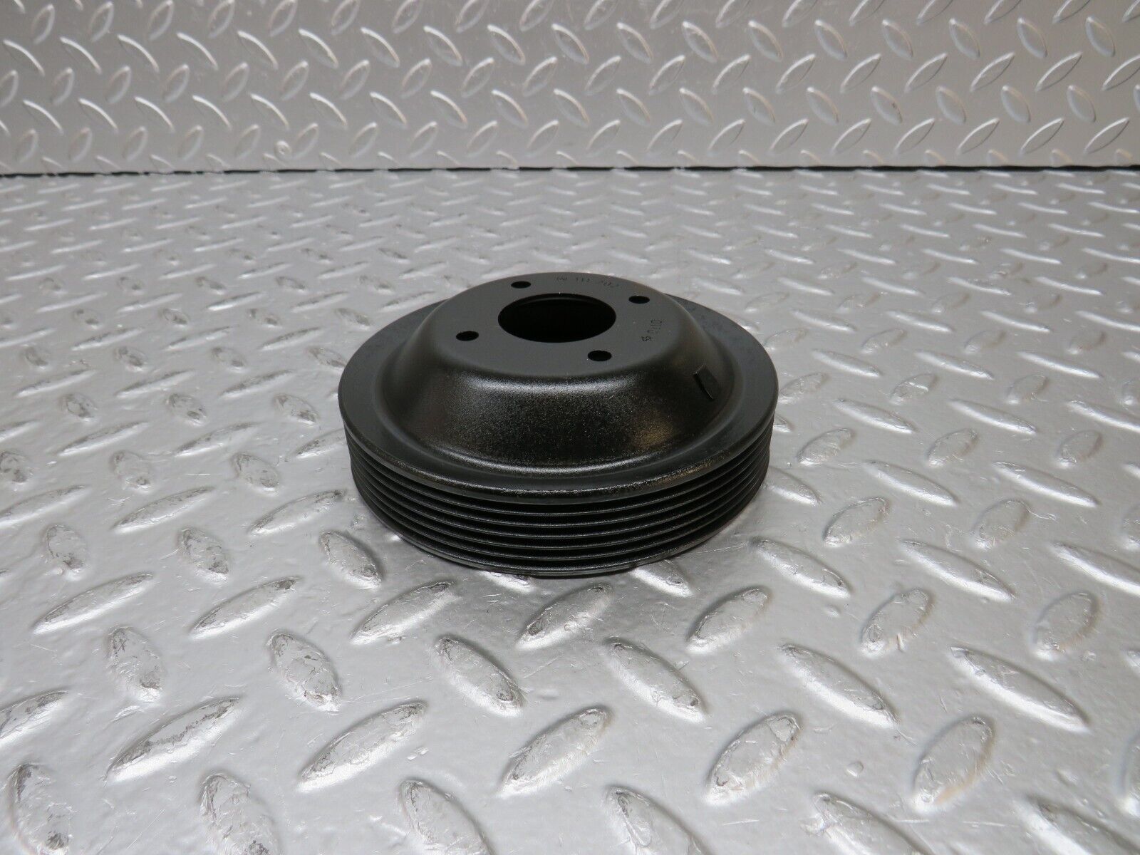 31544 Mercedes-Benz S124 220TE Wagon Water Pump Pulley 1112020110