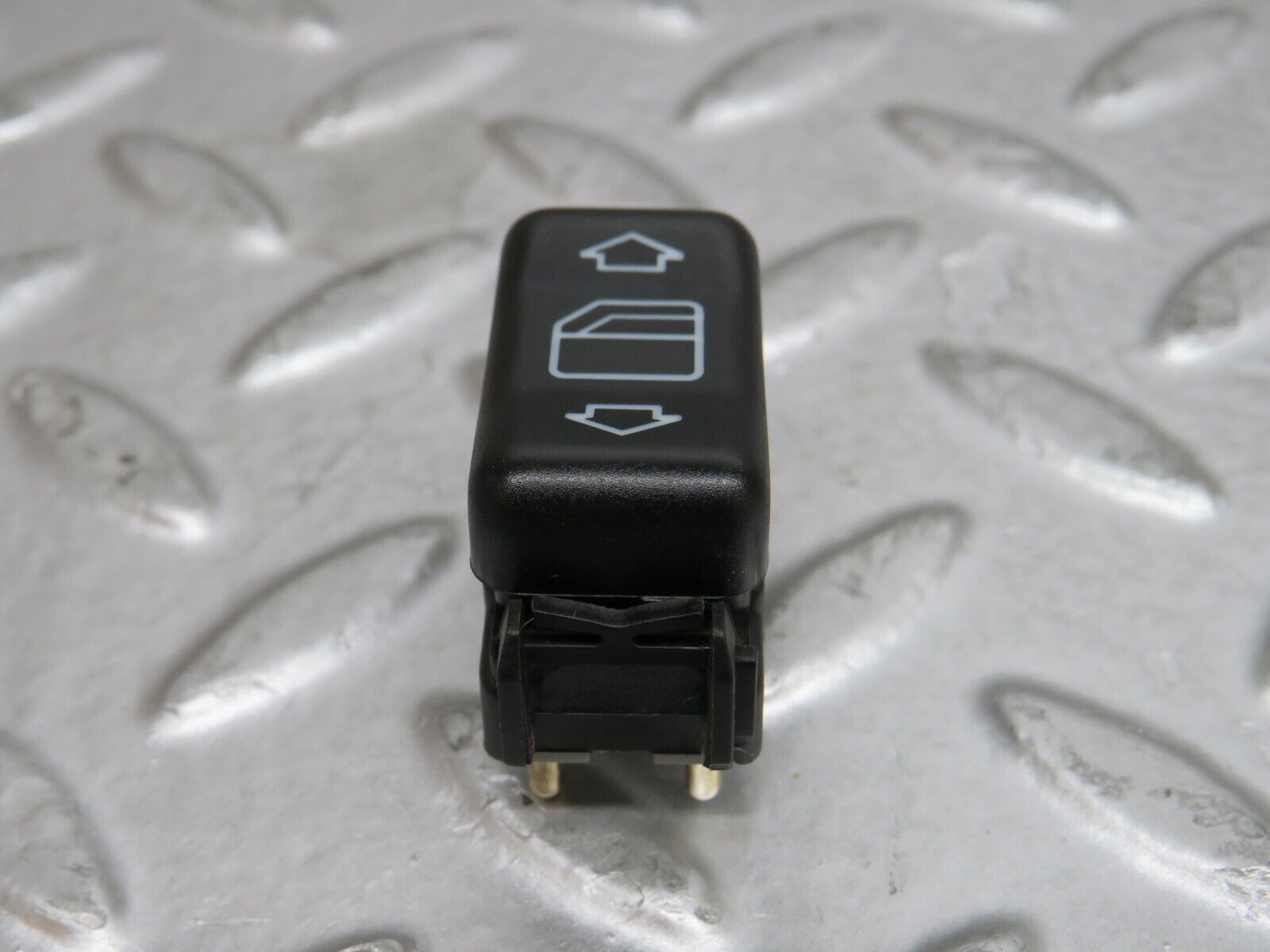 29187 Mercedes-Benz C124 320CE Coupe Left Electric Window Switch 1248208910