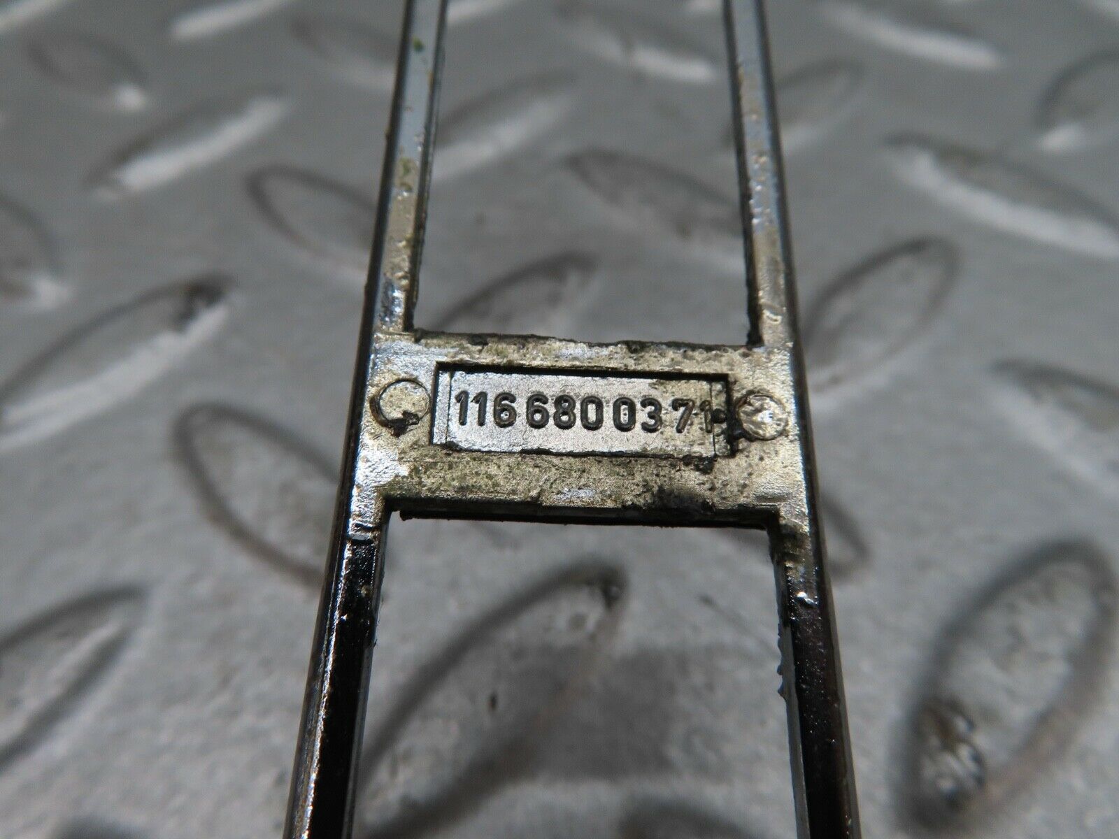 17885 Mercedes-Benz W116 450SEL Dashboard Switch Trim Panel 1166800371