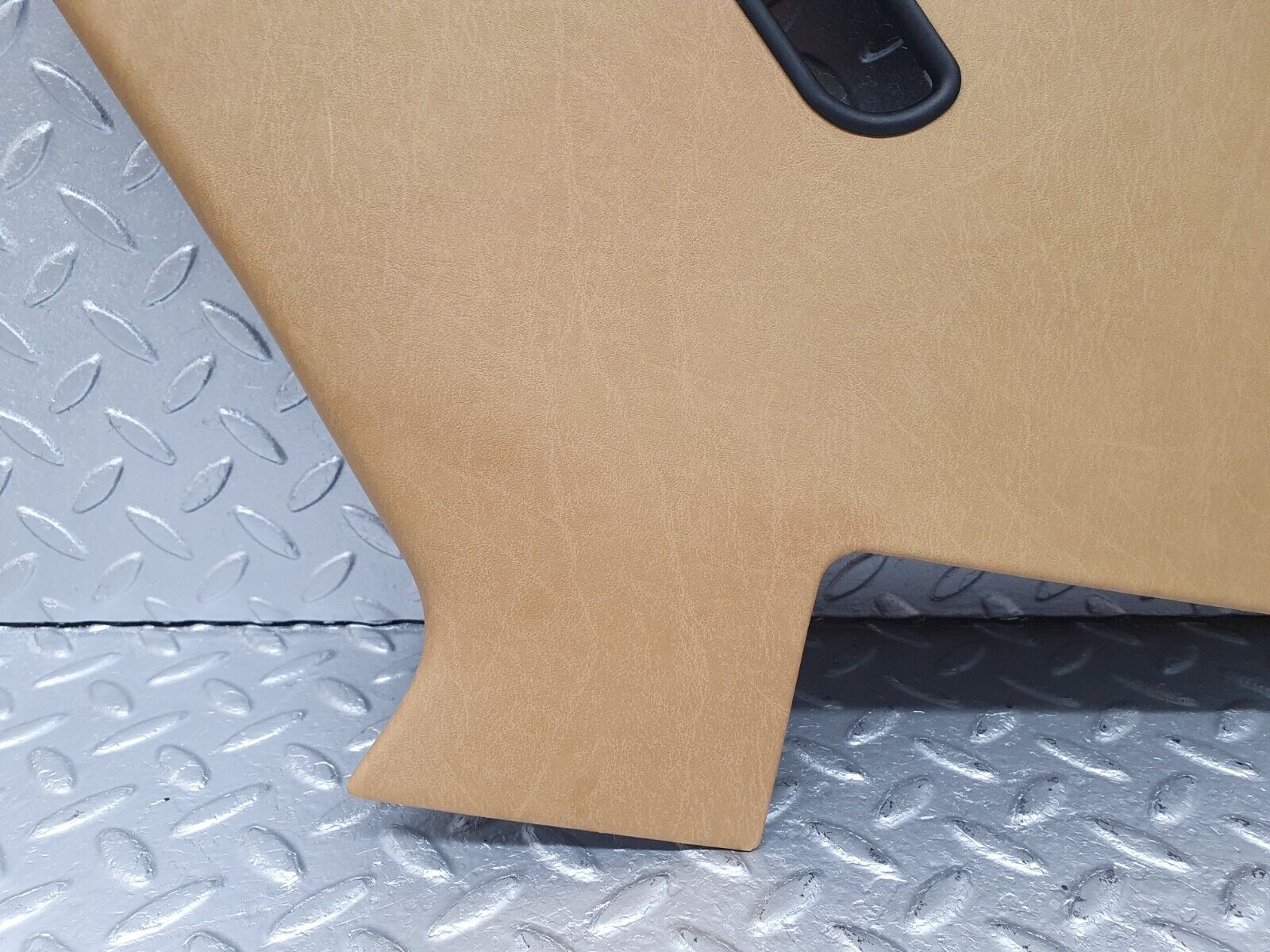 41381 Mercedes-Benz W124 200E C Pillar Cover Panel Right Palomino 1246950244