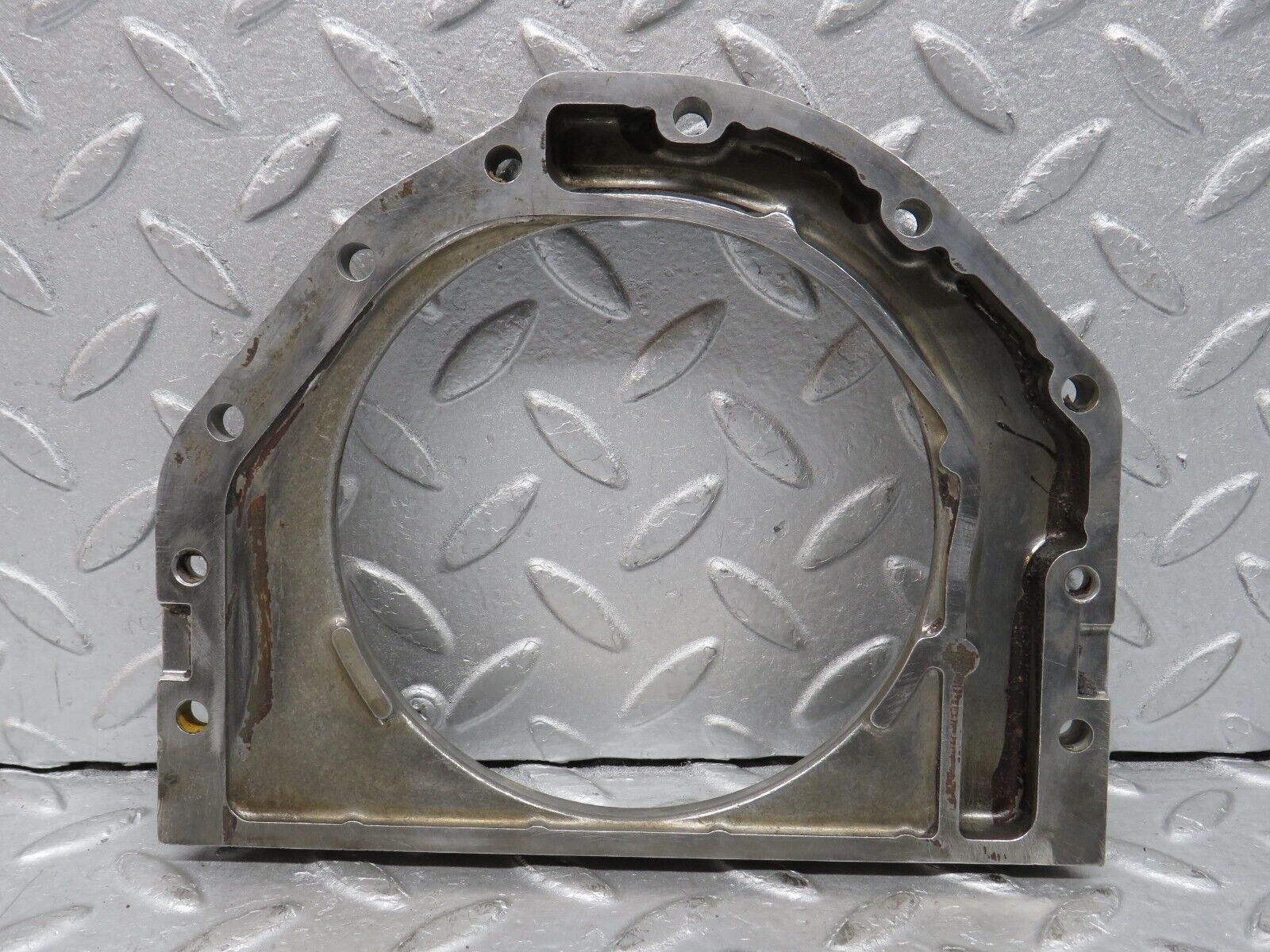 37612 Mercedes-Benz W109 300SEL Crankshaft Rear Sealing Cover 1160110608