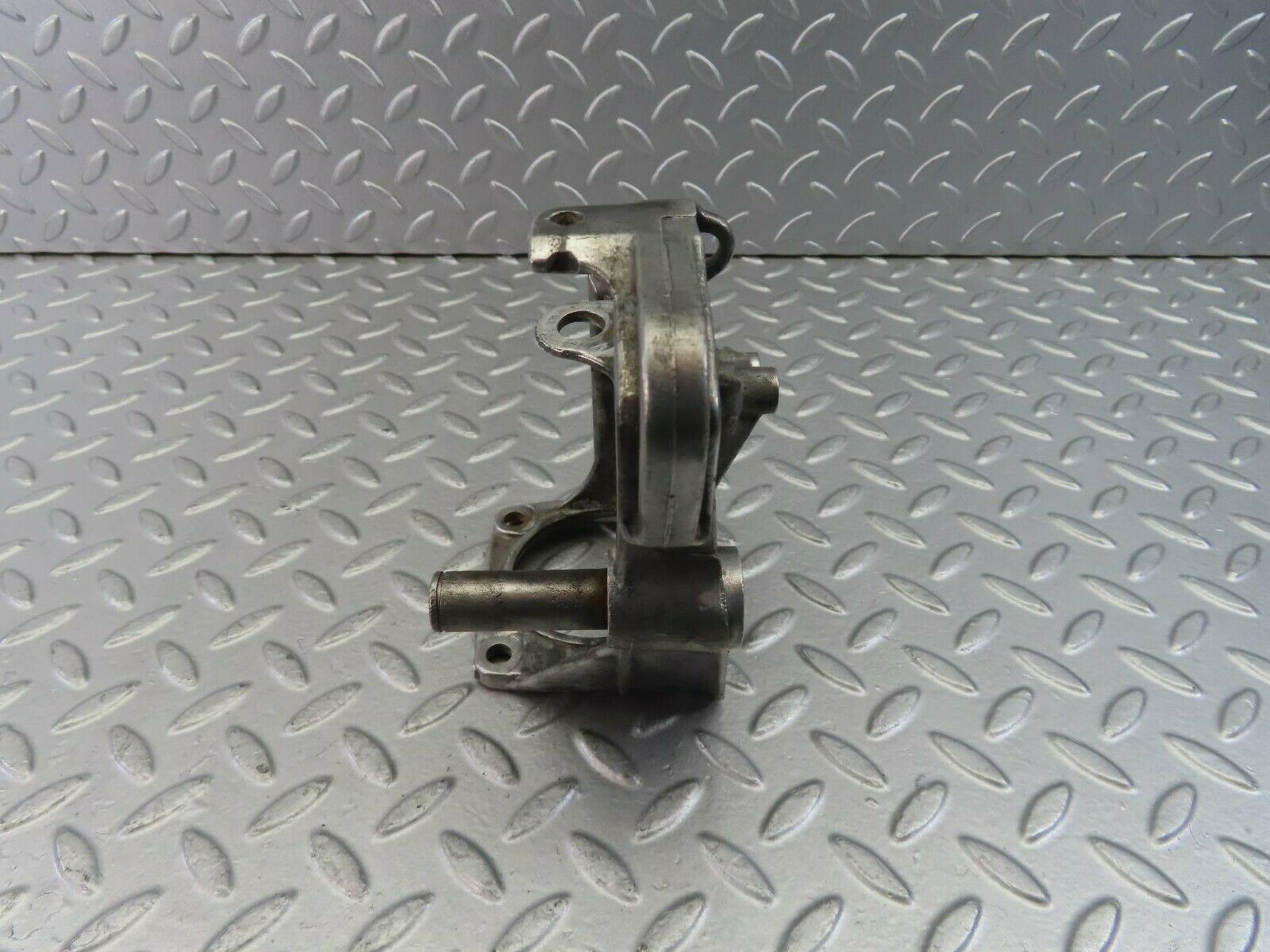 10084 Mercedes-Benz C123 230CE Coupe Brake Pedal Bracket Support 1232900219