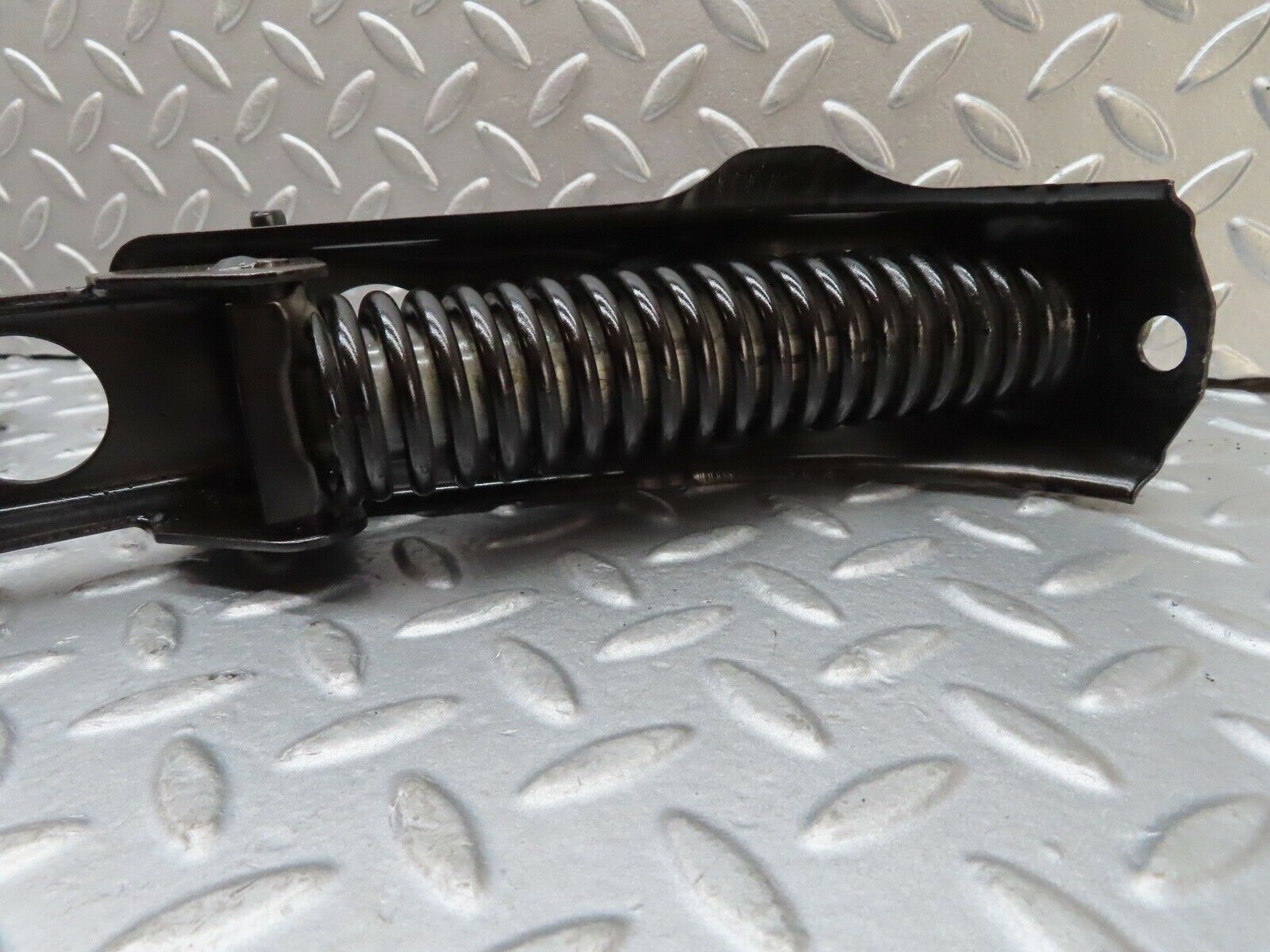 17605 Mercedes-Benz W116 450SEL Trunk Lid Hinge Left Side