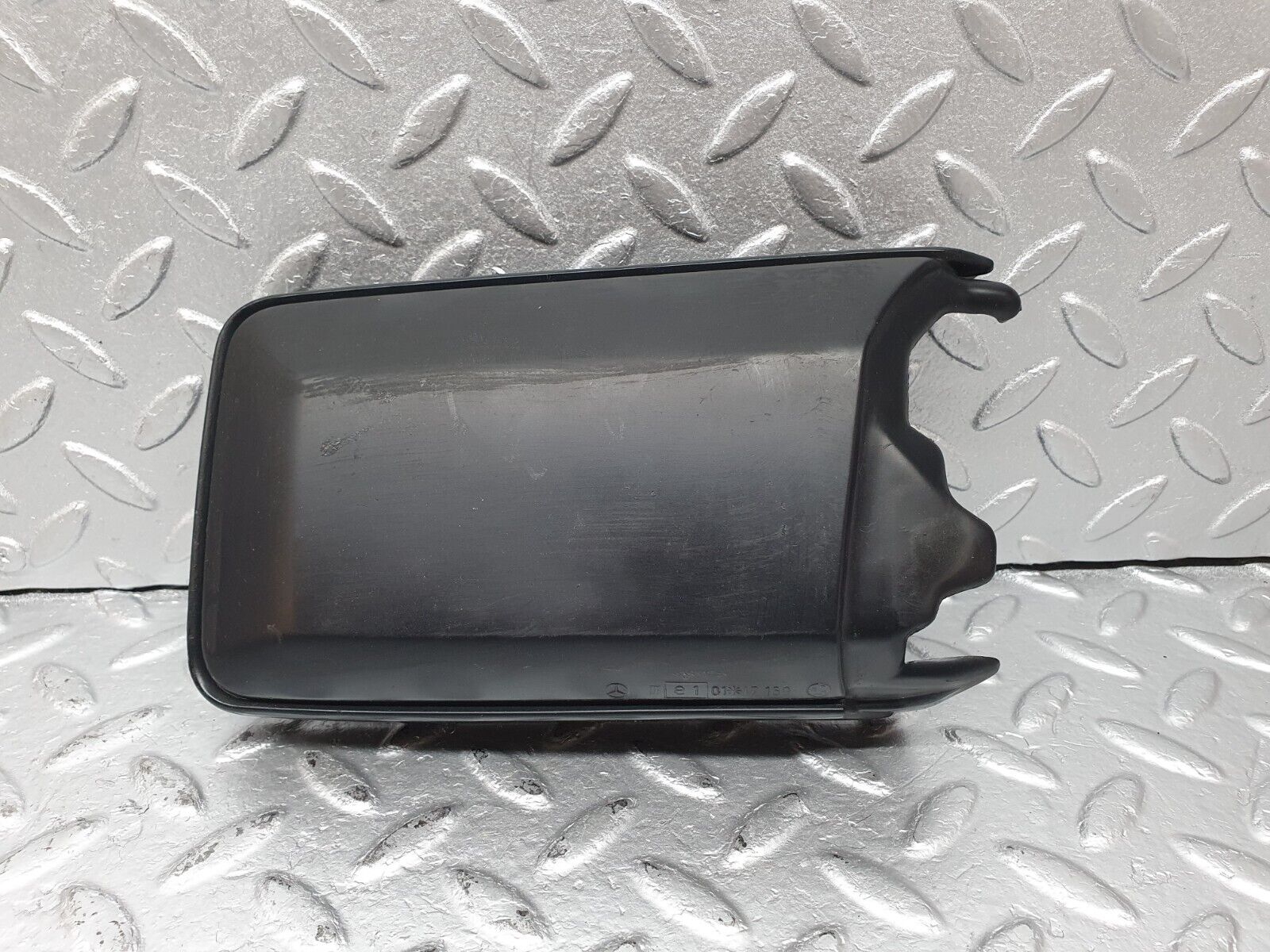 41596 Mercedes-Benz W124 200E Wing Mirror Housing Right Side