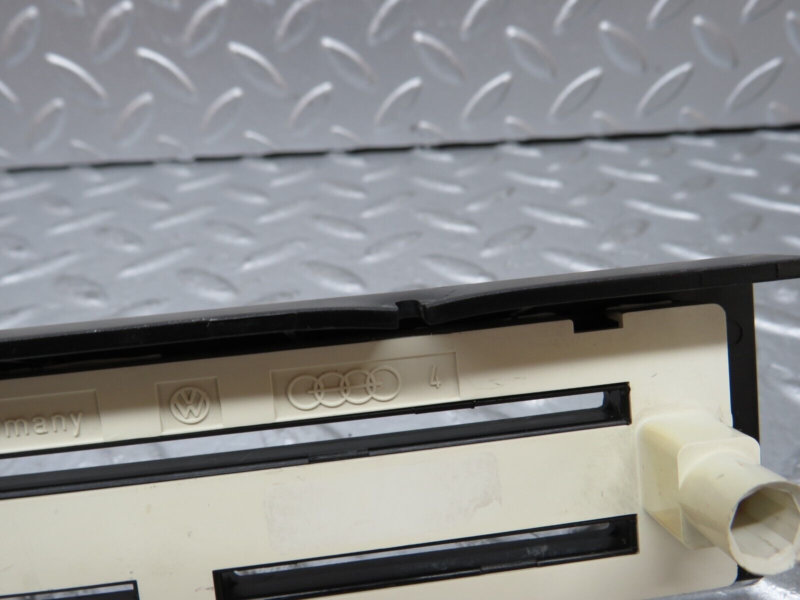 30022 Porsche 924 Heater Control Panel VDO