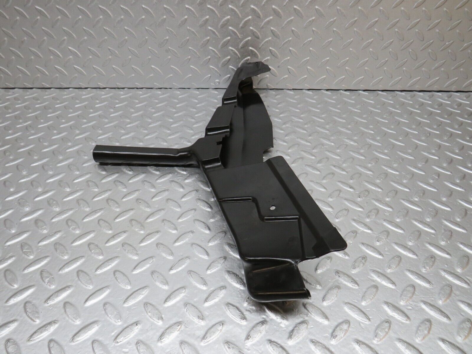 39386 Mercedes-Benz R129 320SL Coupe Windscreen Drain Channel Left 1296280173