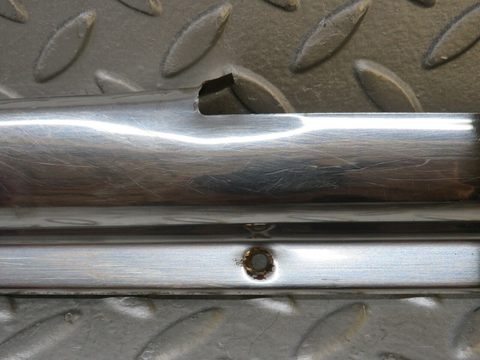 37383 Mercedes-Benz W109 300SEL Front Left Door Sill Chrome