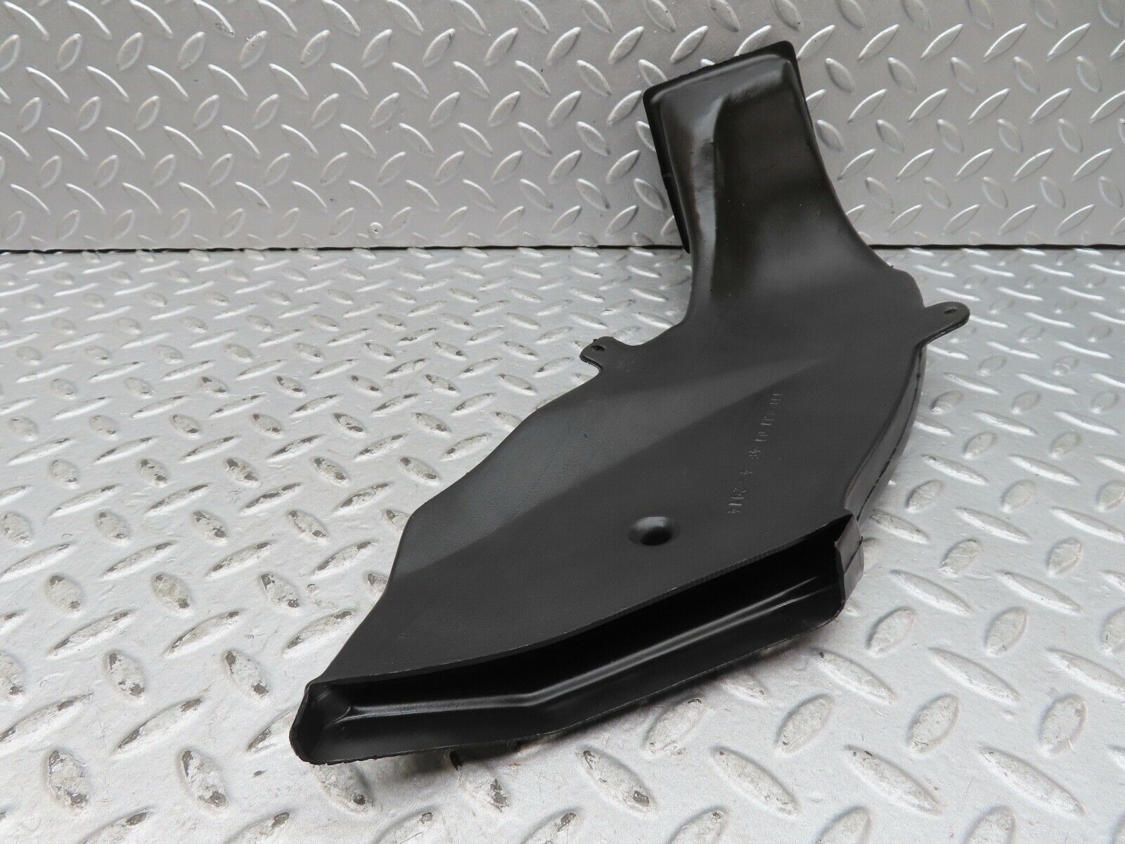 17587 Mercedes-Benz W116 450SEL Ventilation Air Duct Left Side 1168310146
