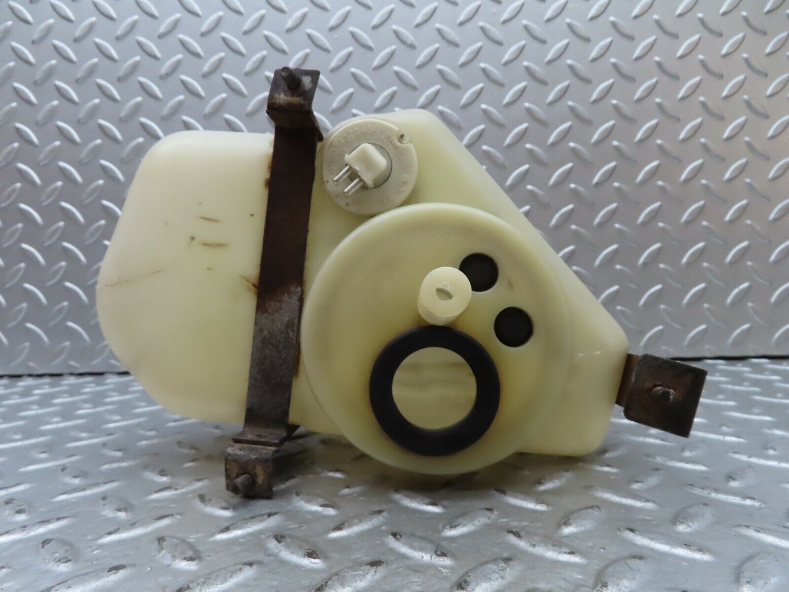 19648 Mercedes-Benz C140 CL420 Coupe Washer Fluid Reservoir Tank 1408600260