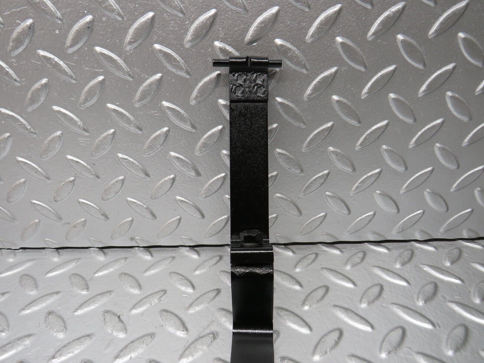 30155 Porsche 924 Fuel Tank Tightening Strap