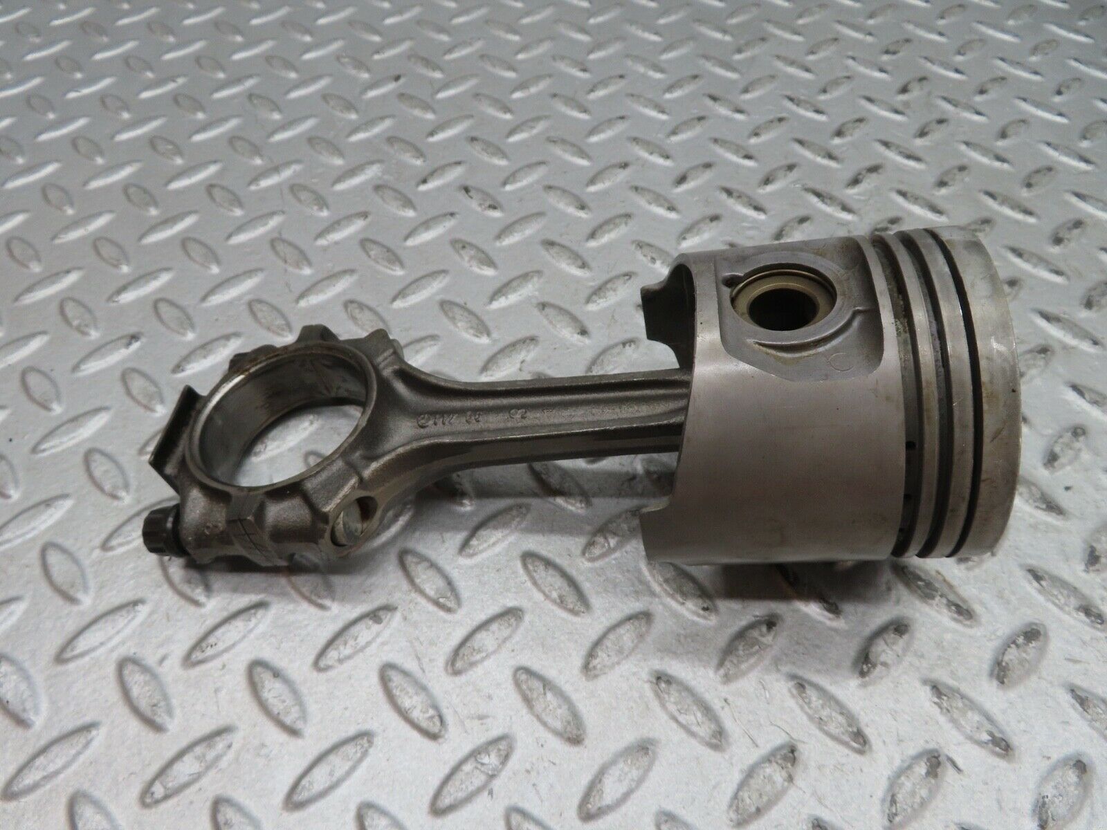 17858 Mercedes-Benz W116 450SEL Piston With Connecting Rod 91.99 mm