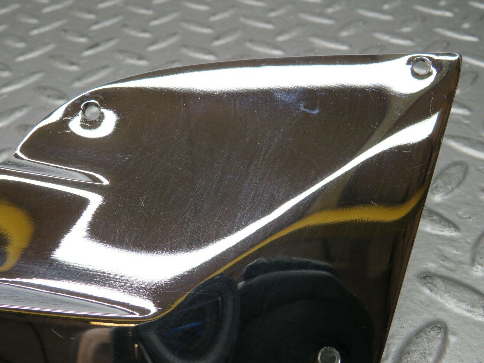 22746 Mercedes-Benz C107 450SLC Coupe B Pillar Chrome Cover Plate Left Side