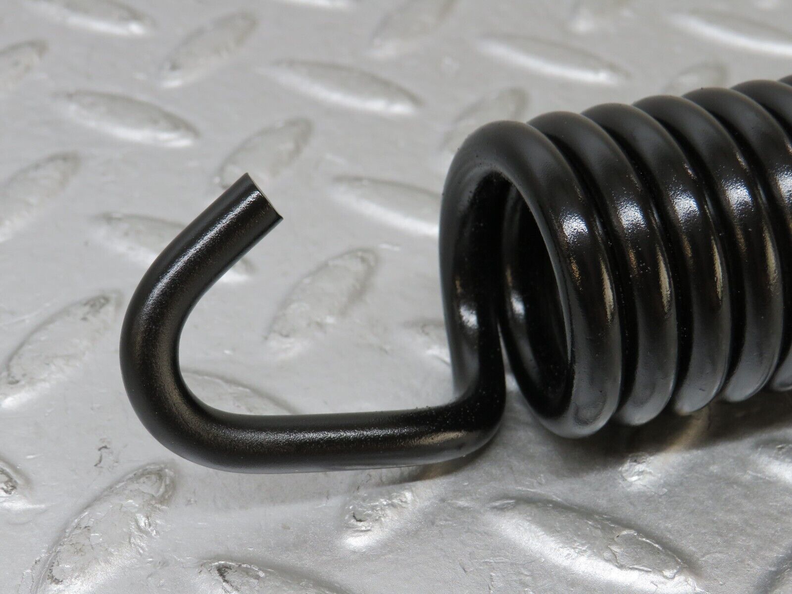 36364 Mercedes-Benz W126 420SE Bonnet Hinge Spring