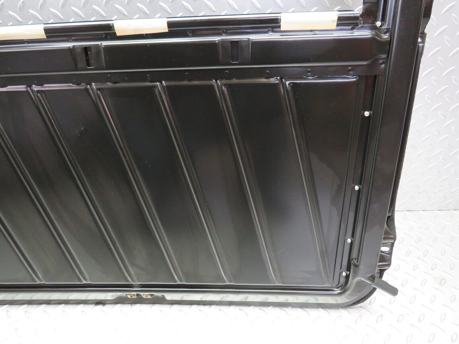 30469 Mercedes-Benz W124 230E Power Sunroof Frame