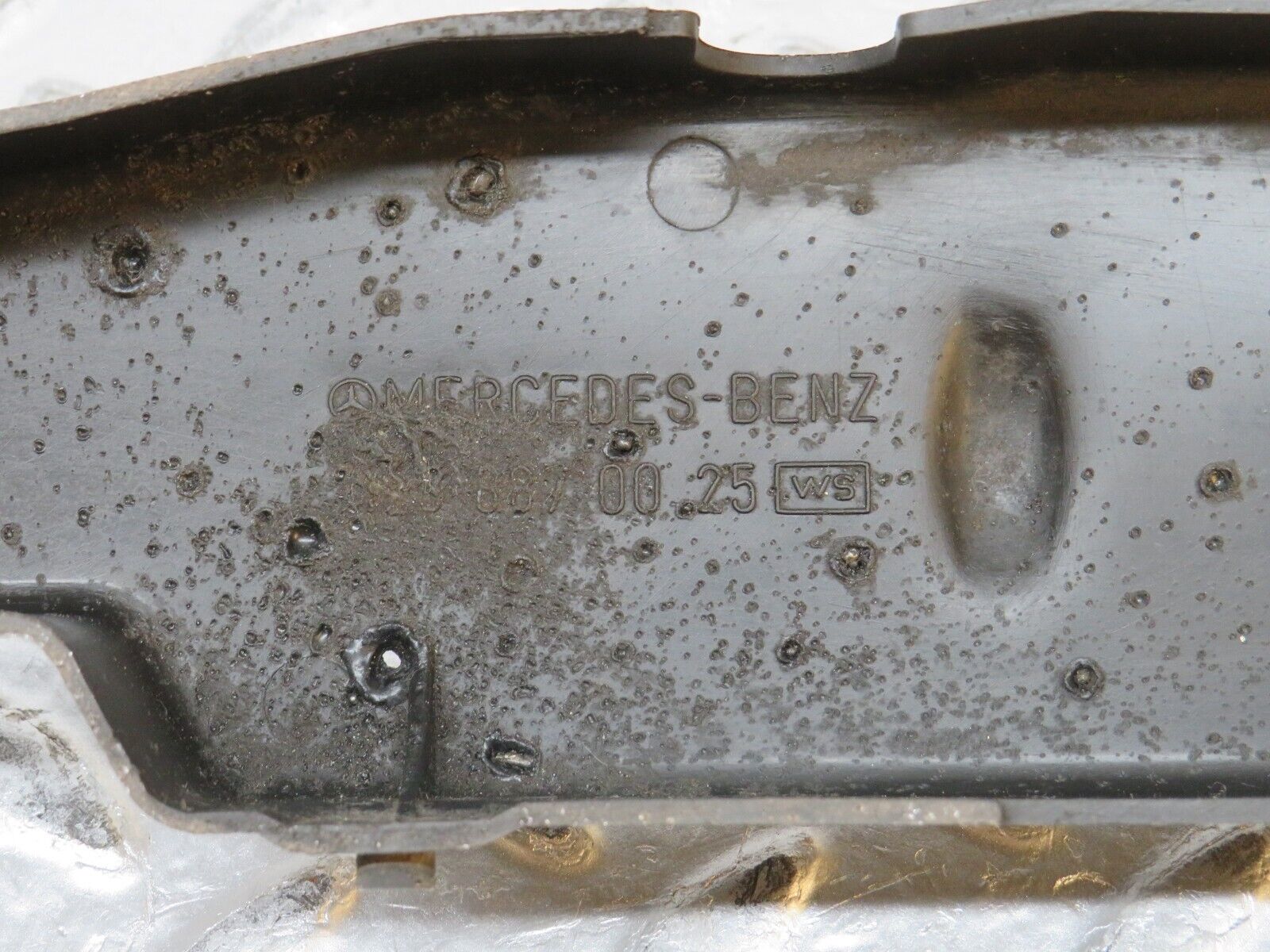 0414 Mercedes-Benz W123 Bonnet Lock Catch Cover Panel 1238870025