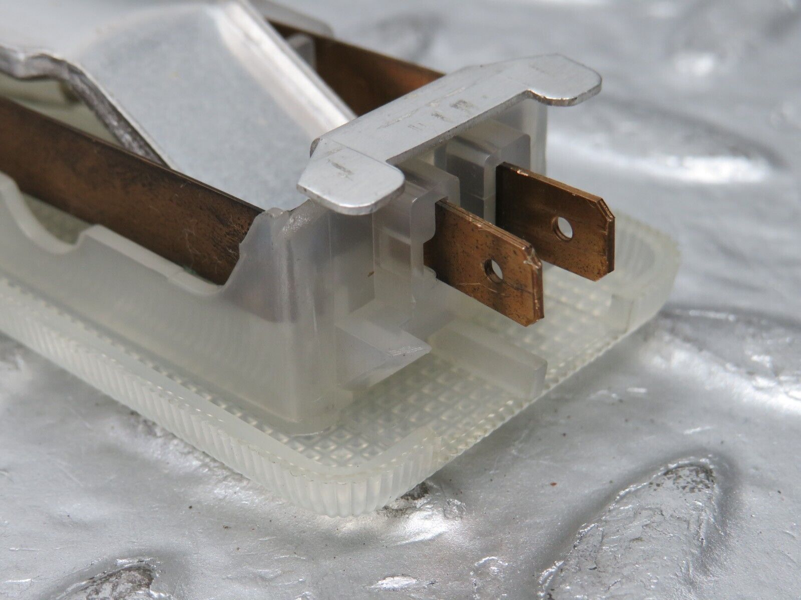 32397 Mercedes-Benz S124 300TE Wagon Rear Interior Dome Light 0018200601