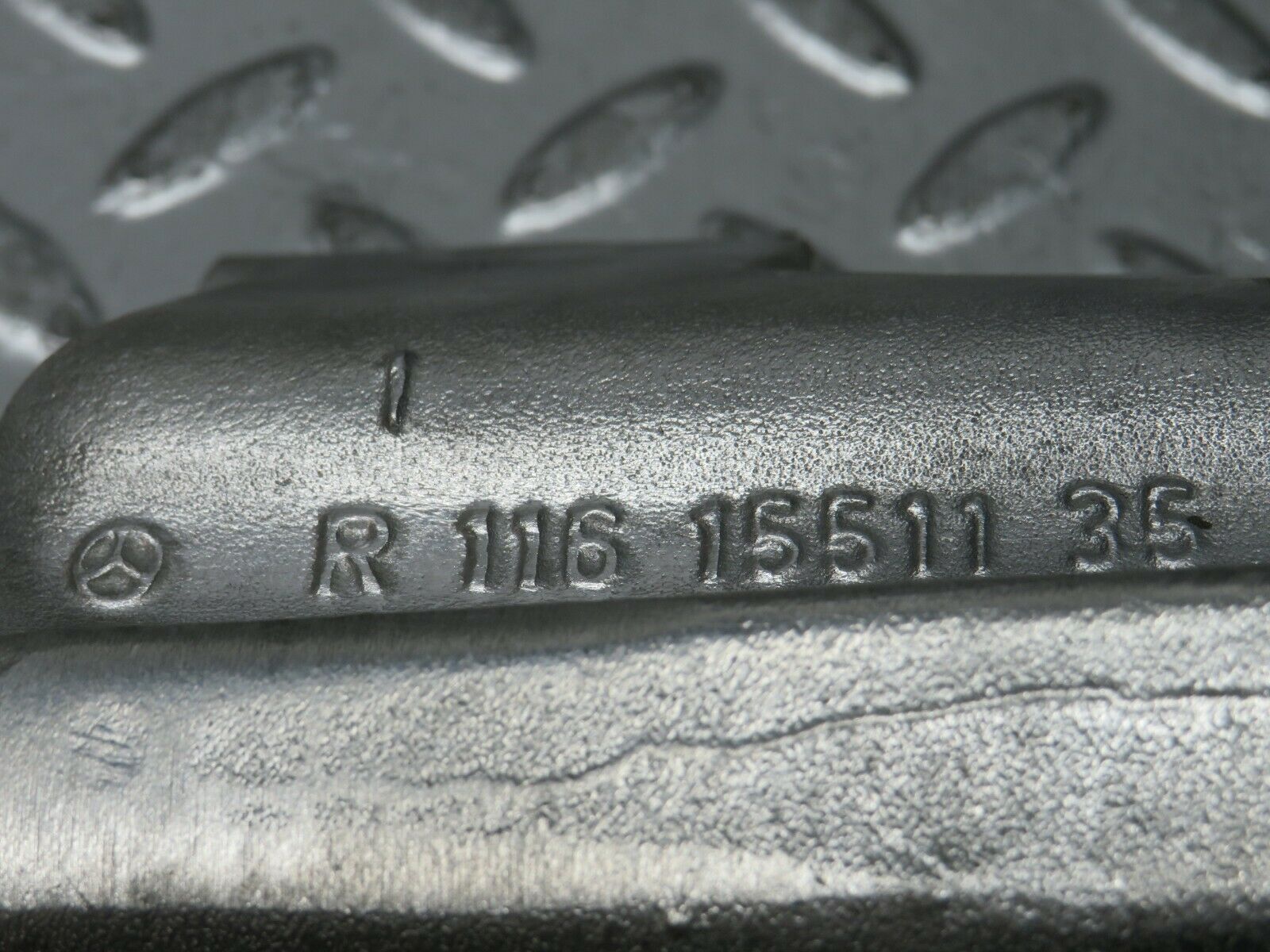 23289 Mercedes-Benz W116 350SE Alternator Generator Bracket 1161551135