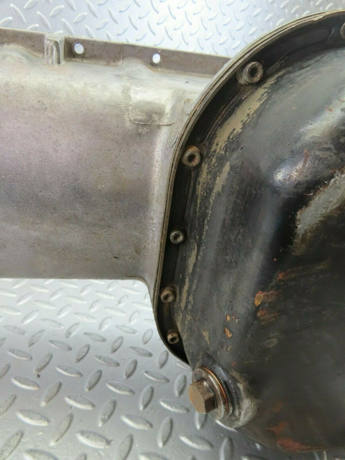 10194 Mercedes-Benz W111 220SE Oil Pan Oil Sump 1800142302