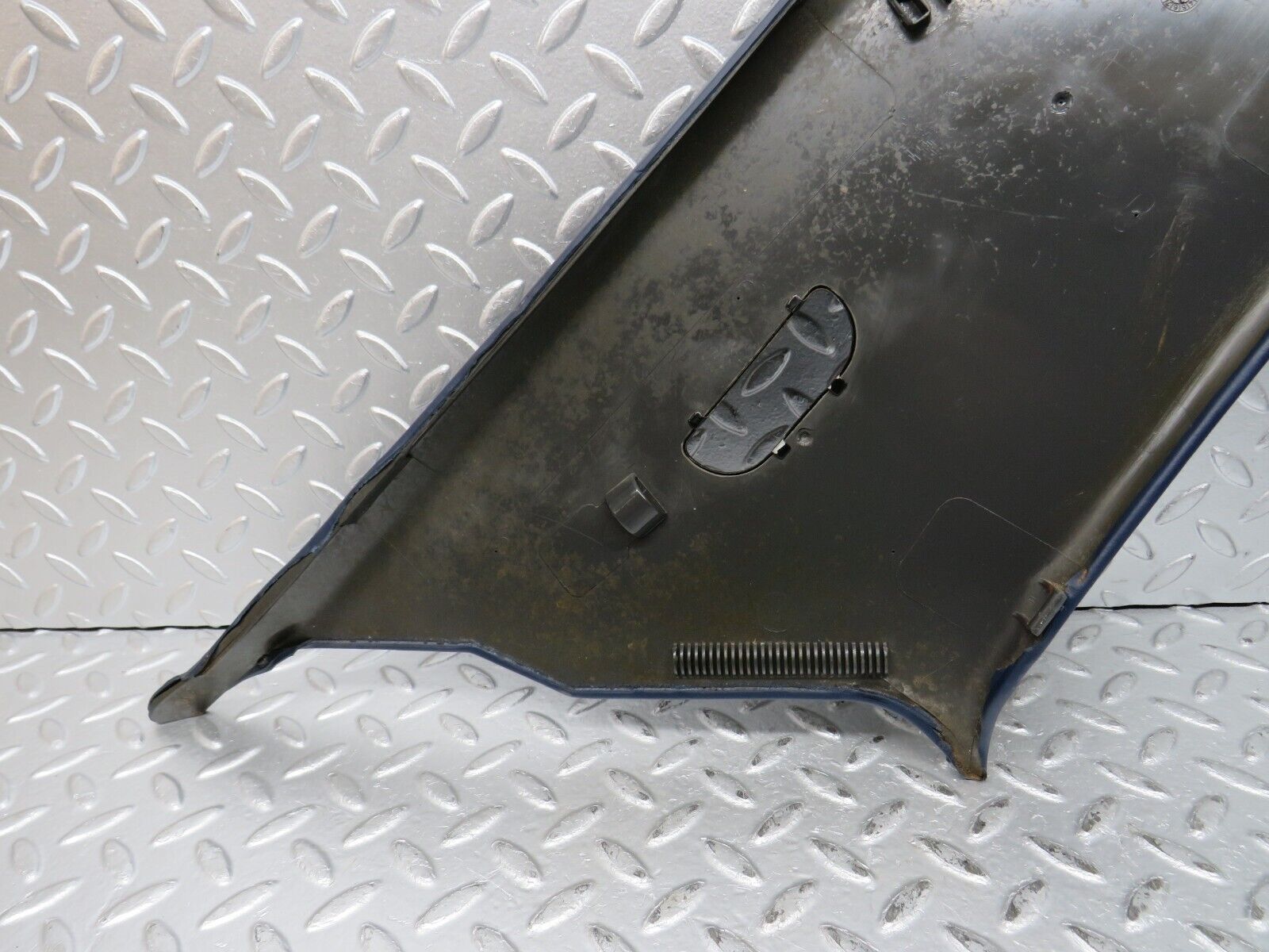 31940 Mercedes-Benz W123 230E C Pillar Cover Panel Right Side Blue 1236900425