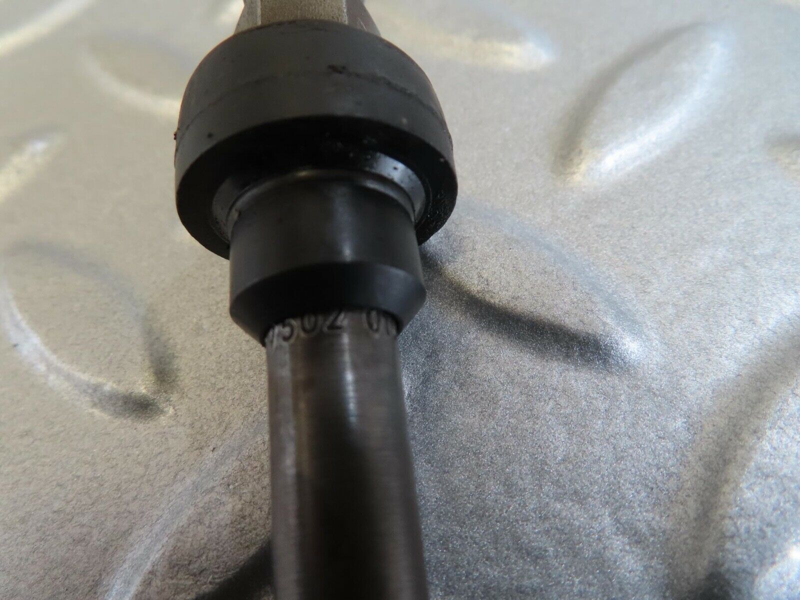 14034 Mercedes-Benz C107 280SLC Fuel Injector Bosch 0437502010