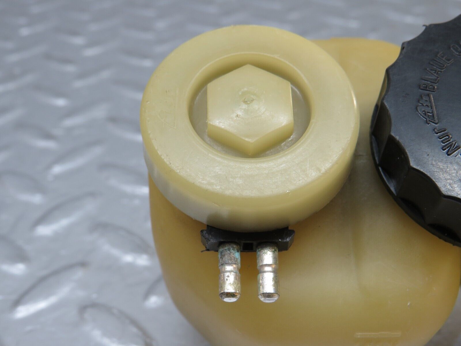 37533 Mercedes-Benz W109 300SEL Brake Fluid Reservoir Tank ATE