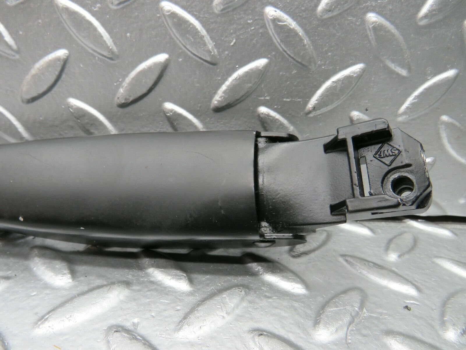 22483 Mercedes-Benz C124 E220 Coupe Wiper Arm