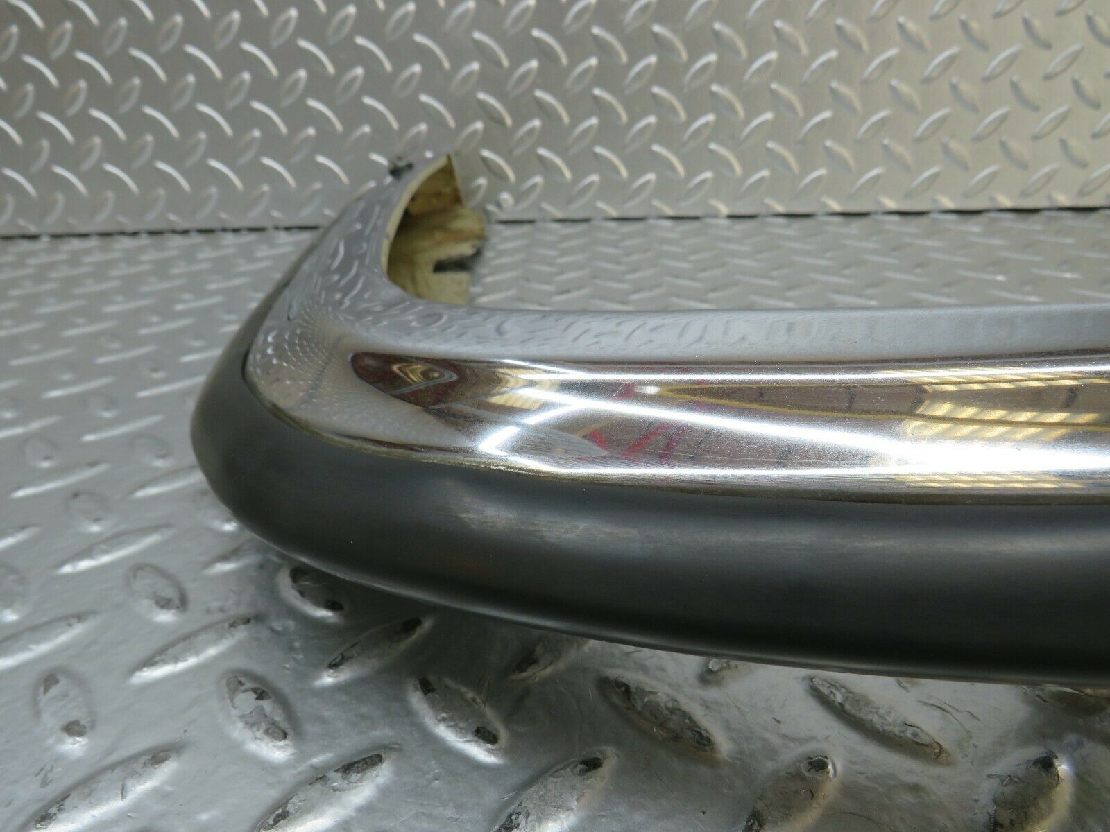 23240 Mercedes-Benz W116 350SE Front Left Upper Bumper Corner 1168800170