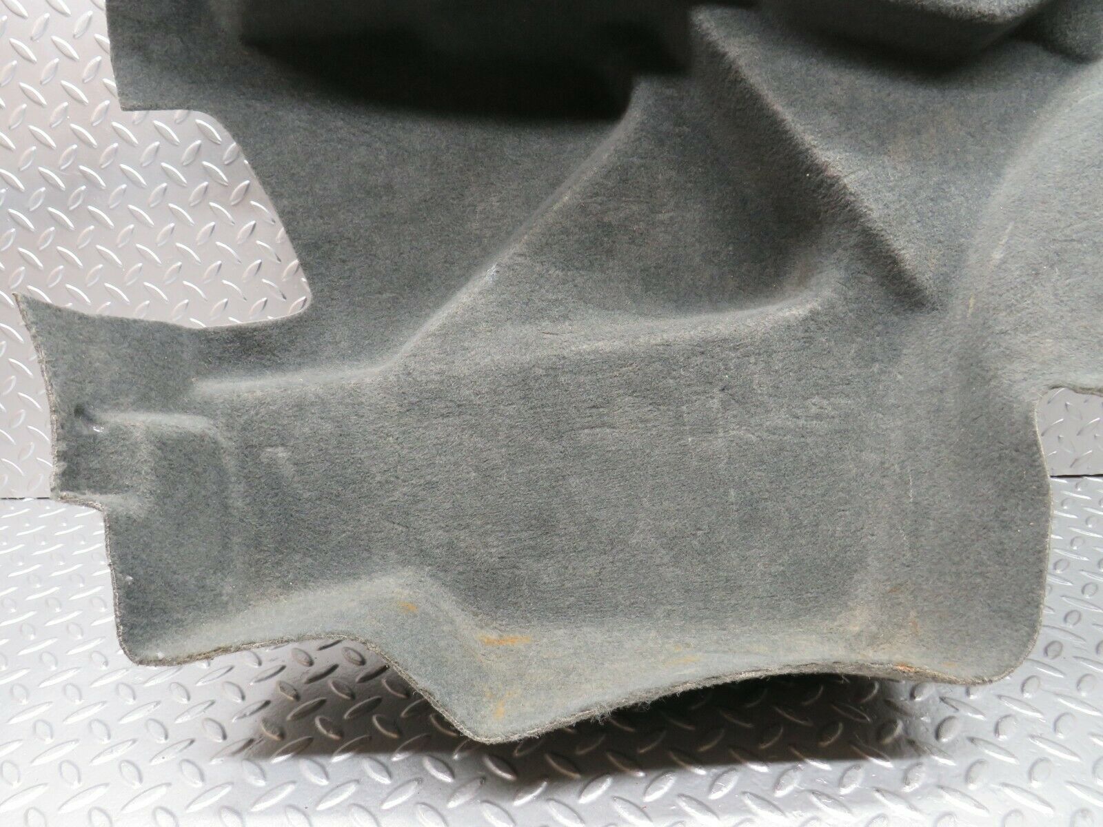 22396 Mercedes-Benz C124 E220 Coupe Trunk Boot Cover Panel Left Side