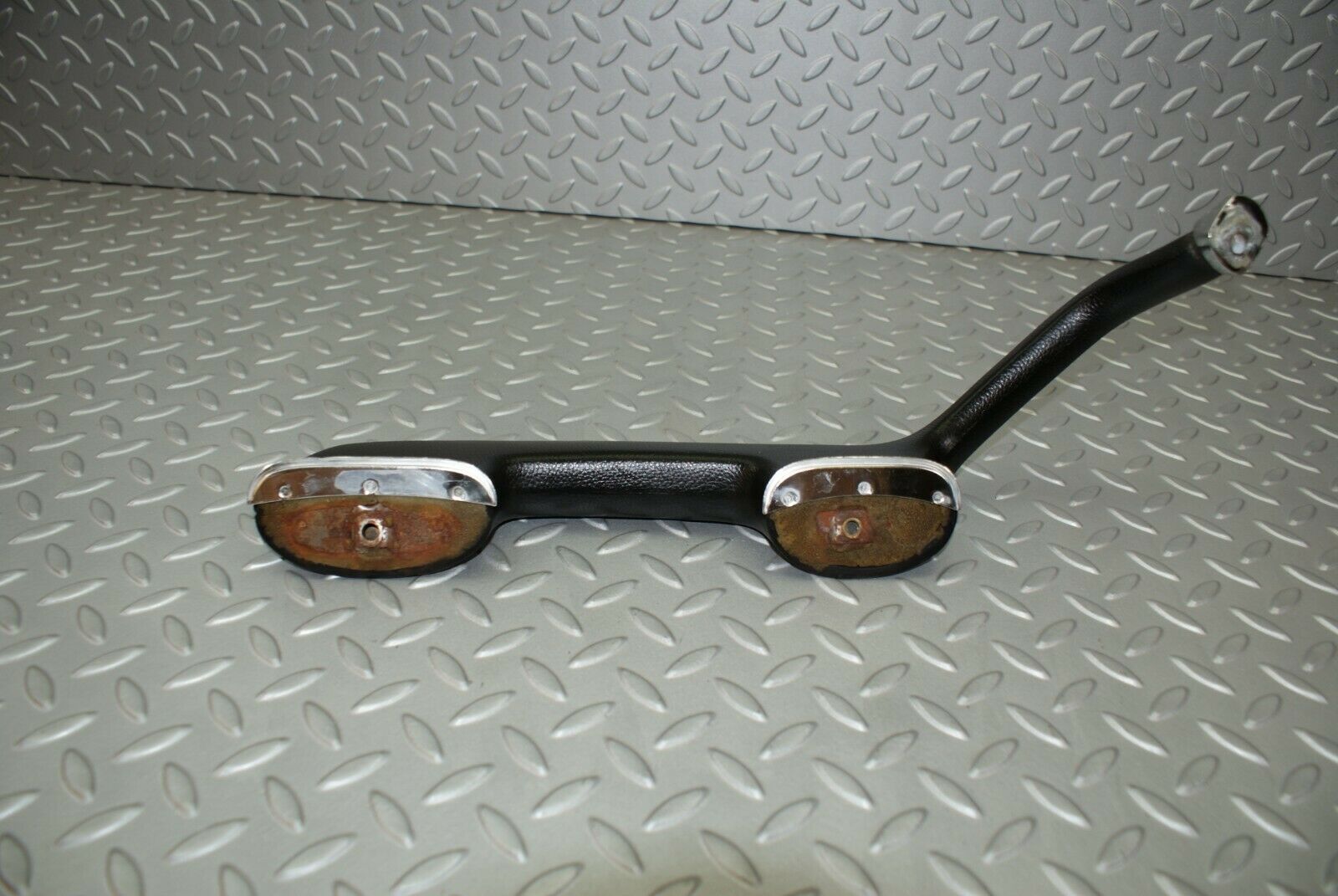 3108 Mercedes-Benz W115 220D Interior Door Handle Right Black