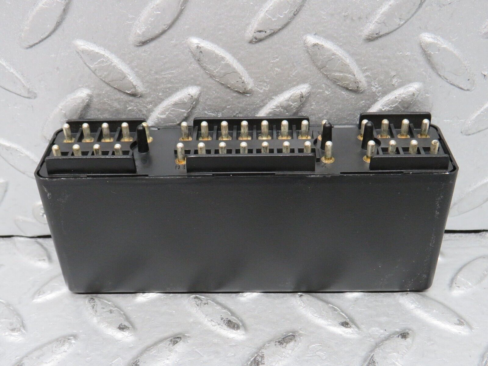 37904 Mercedes-Benz A124 320E Cabriolet Headlight Control Unit Relay 1265420332