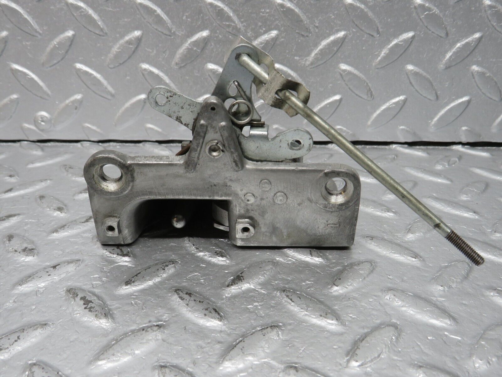 40260 Mercedes-Benz W110 230 Front Left Door Lock Mechanism