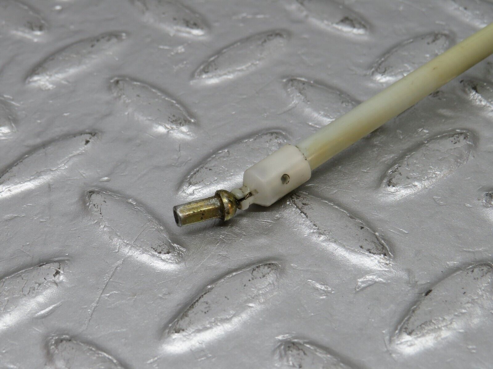 38453 Mercedes-Benz R129 280SL Coupe Heater Adjuster Cable