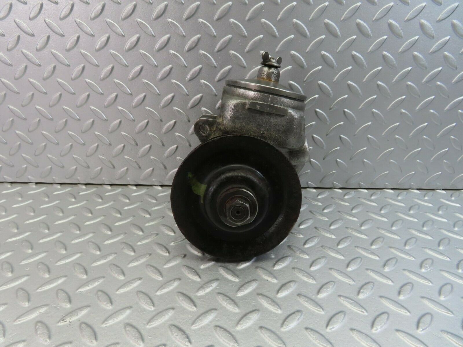 9813 Mercedes-Benz C123 280CE Coupe Power Steering Pump 1164602680