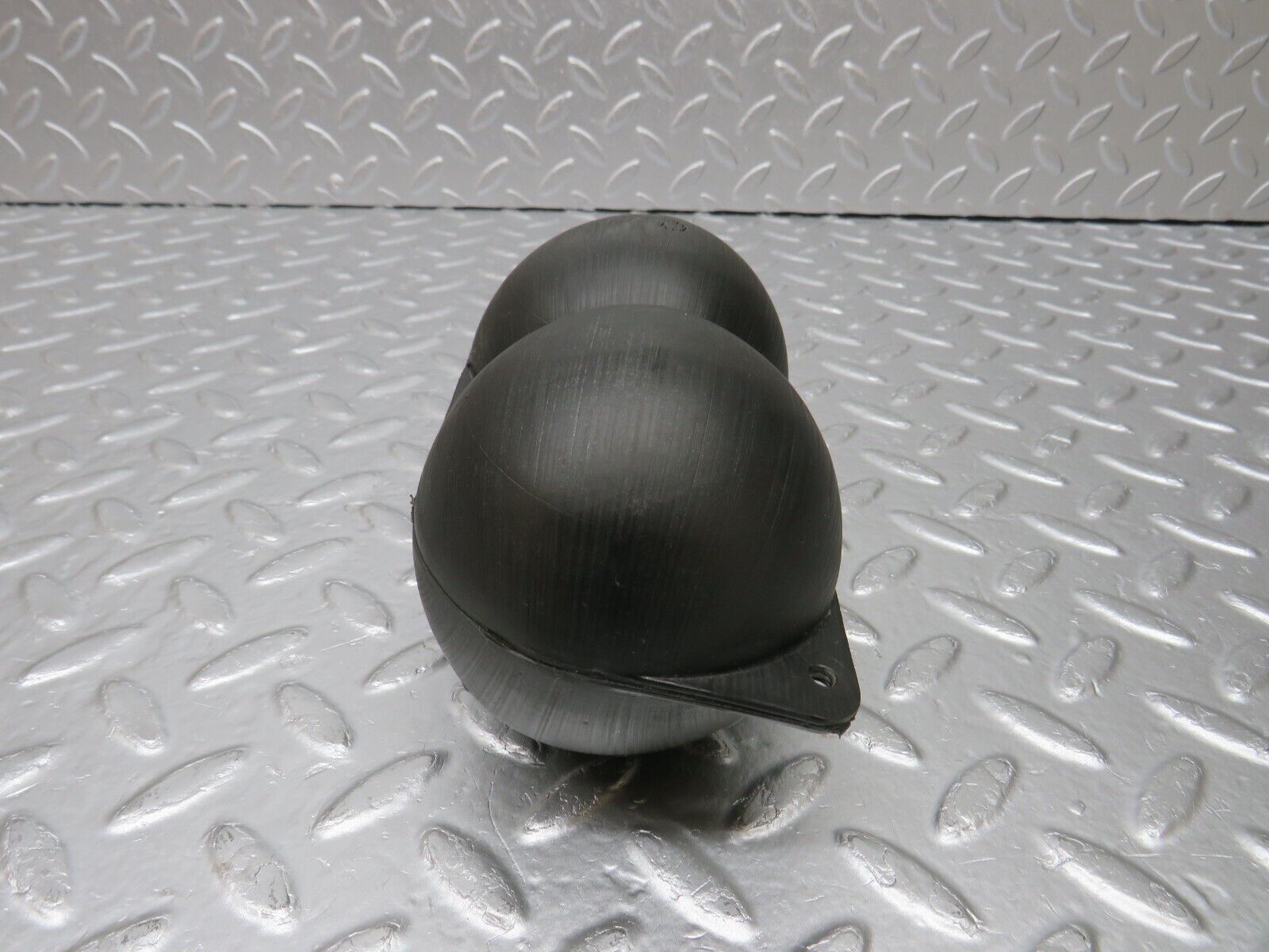 34000 Mercedes-Benz W124 260E Vacuum Reservoir