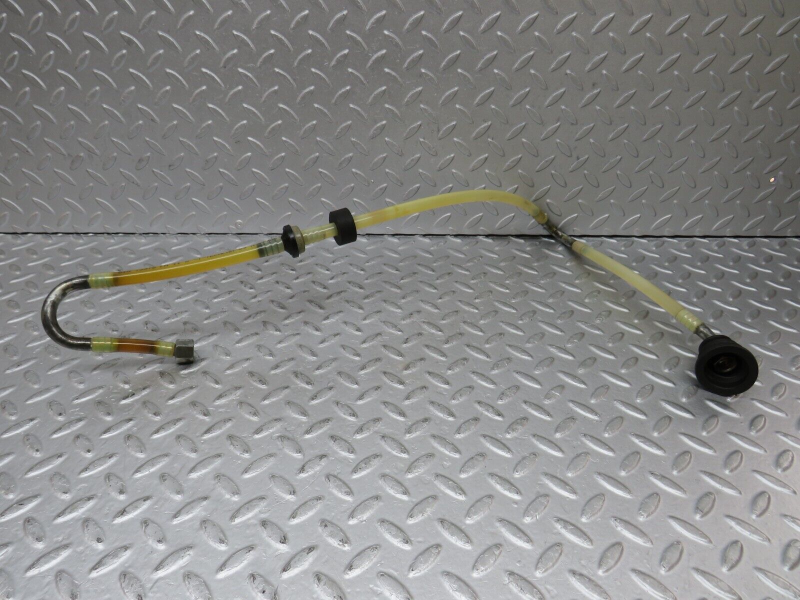 36300 Mercedes-Benz W126 420SE Brake Servo Vacuum Pipe