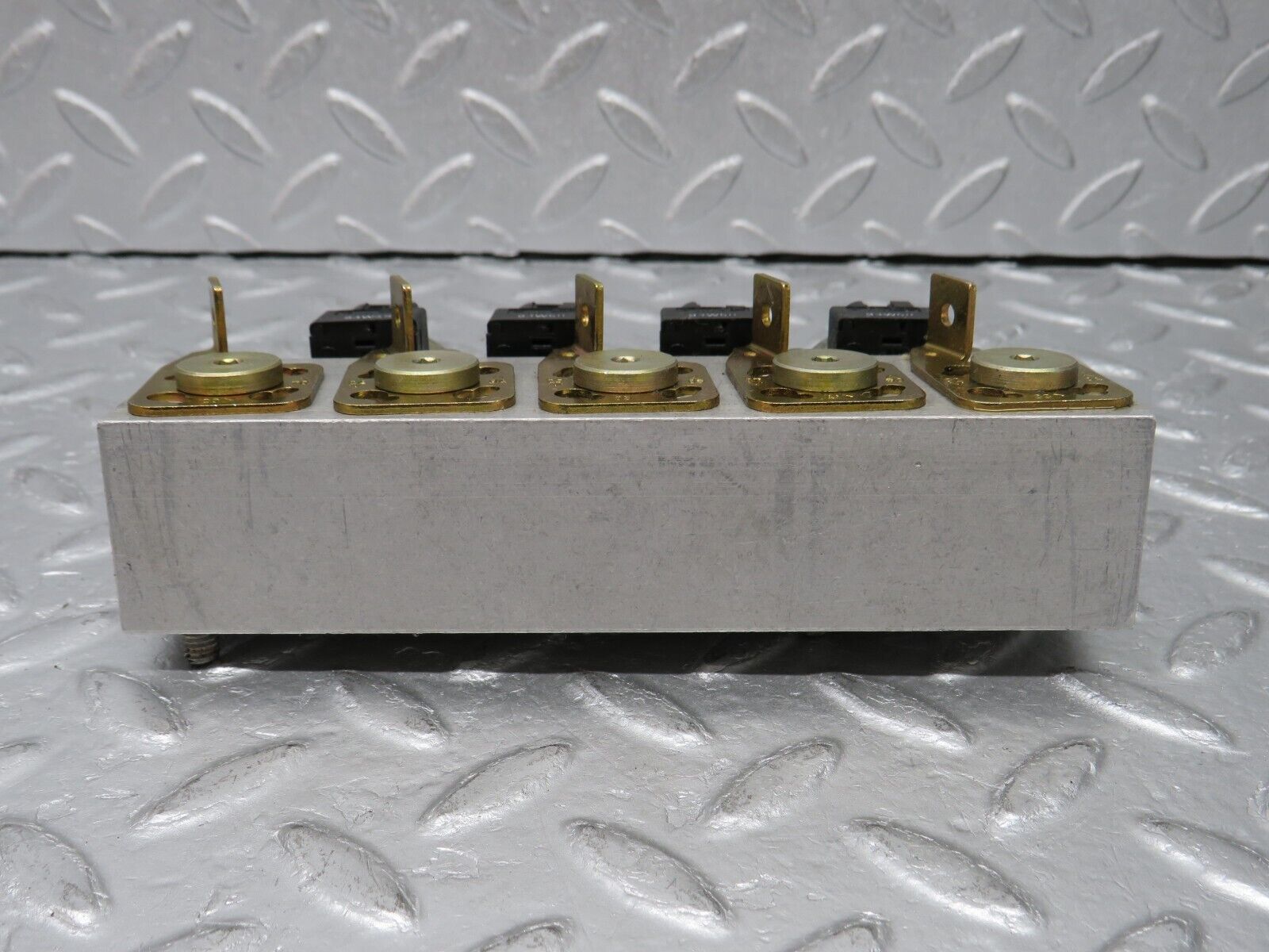 38258 Mercedes-Benz R129 280SL Coupe Roof Hydraulic Valve Left 1298002578