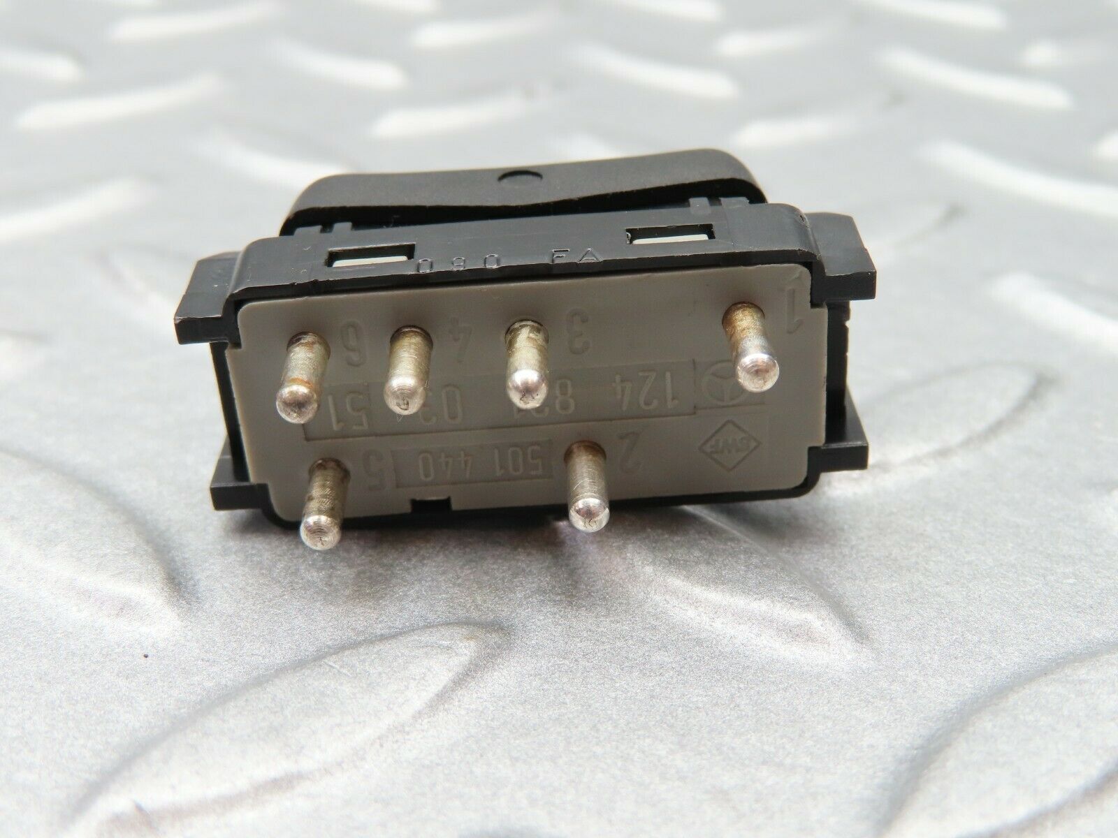 5348 Mercedes-Benz W124 230 E Air Circulation Power Switch 1248210351
