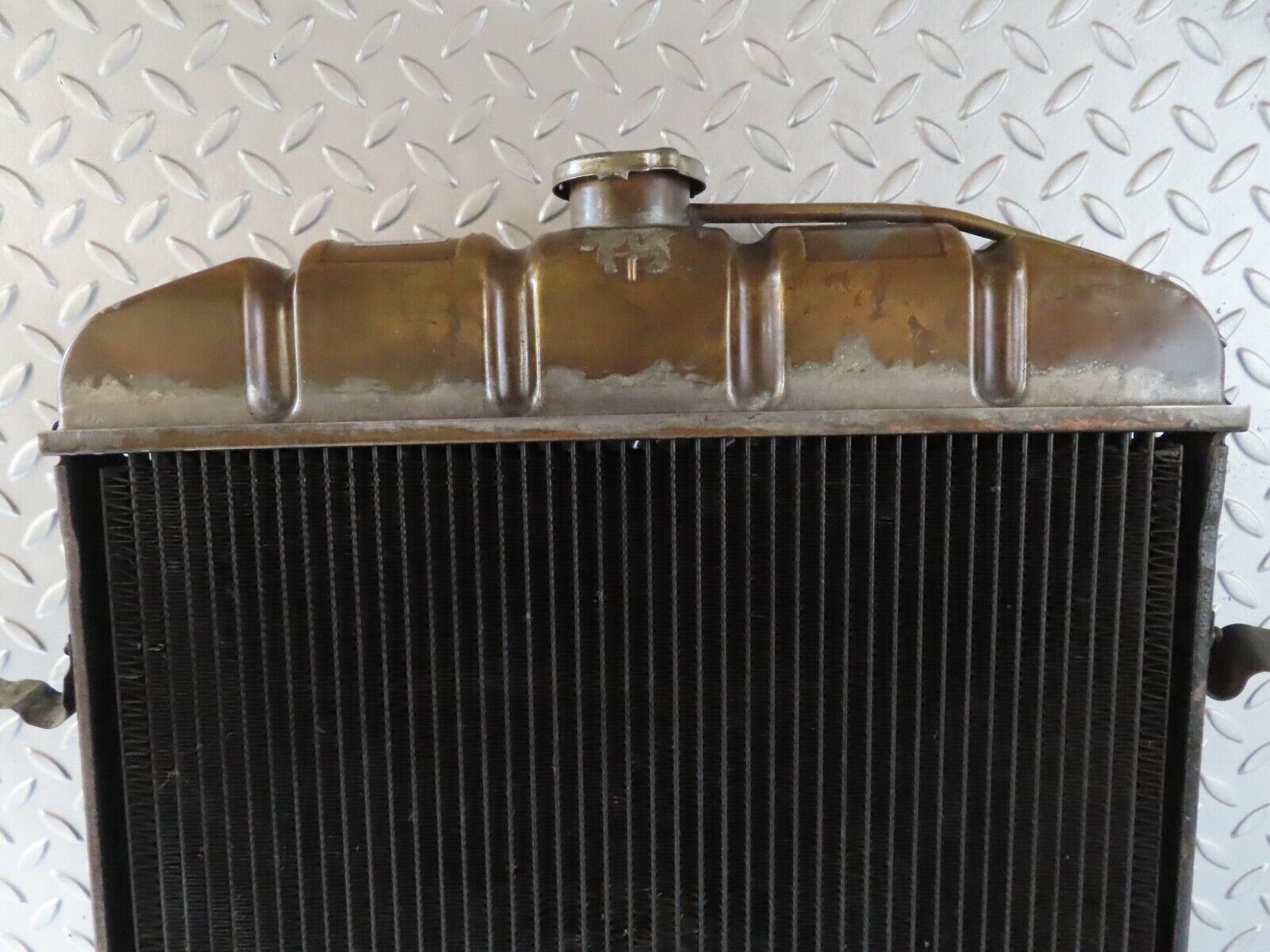 18871 Mercedes-Benz W121 190b Ponton Radiator Behr